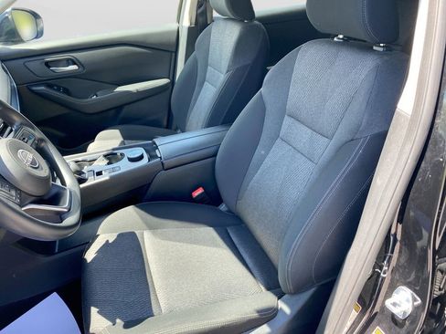 Used 2024 Nissan Rogue SV AWD/4WD image 15