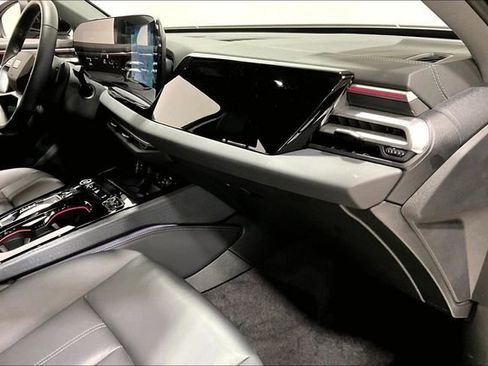 Used 2025 Audi A5 2.0T Premium w/ Convenience Package image 15