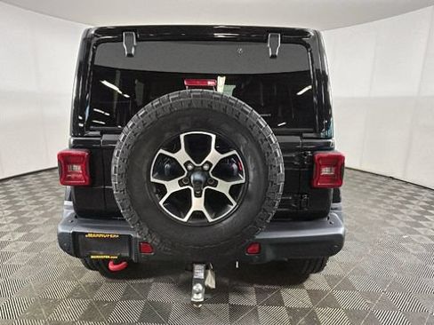 Used 2022 Jeep Wrangler Unlimited Rubicon w/ Steel Bumper Group AWD/4WD image 3
