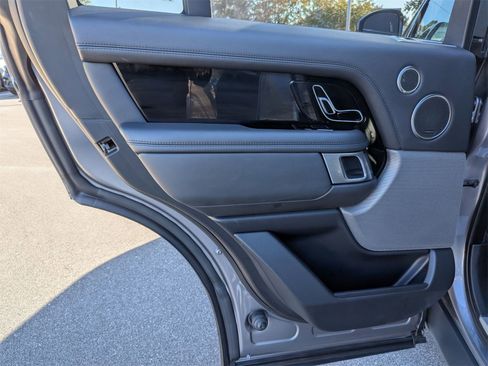 Used 2021 Land Rover Range Rover Westminster Edition image 28