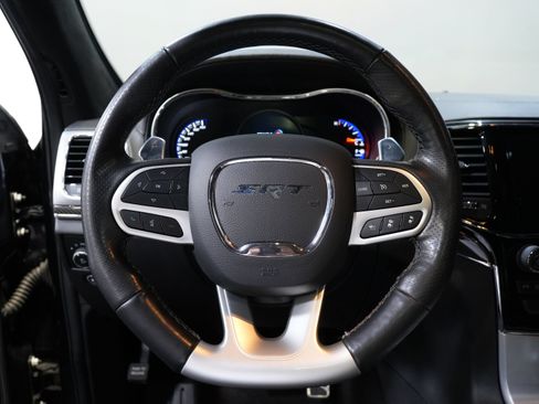 Used 2021 Jeep Grand Cherokee SRT AWD/4WD image 40