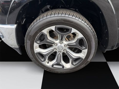 Used 2019 RAM 1500 Limited image 14