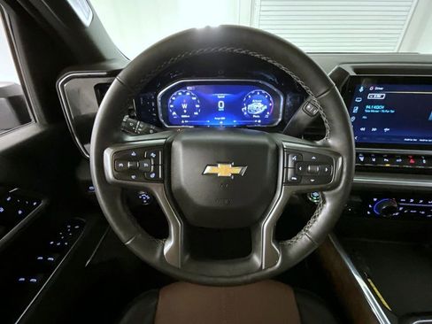 Certified 2026 Chevrolet Silverado 3500 High Country w/ High Country Premium Package image 11