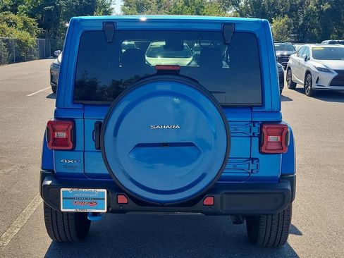 Used 2022 Jeep Wrangler Unlimited Sahara w/ Safety Group image 12