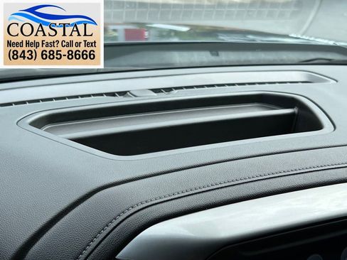 Used 2021 Chevrolet Silverado 1500 LTZ AWD/4WD image 37