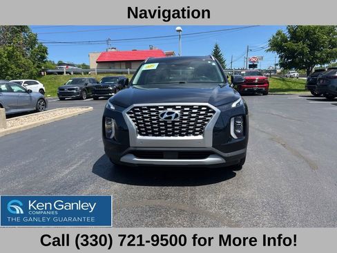 Used 2022 Hyundai Palisade SEL w/ Premium Package FWD image 3
