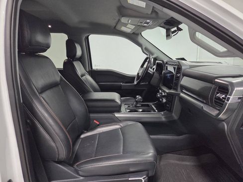 Used 2021 Ford F150 Lariat w/ FX4 Off-Road Package AWD/4WD image 17