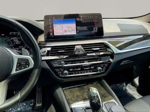 Used 2023 BMW 540i w/ M Sport Package RWD image 11