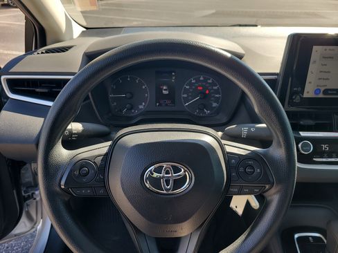 Certified 2024 Toyota Corolla LE image 27