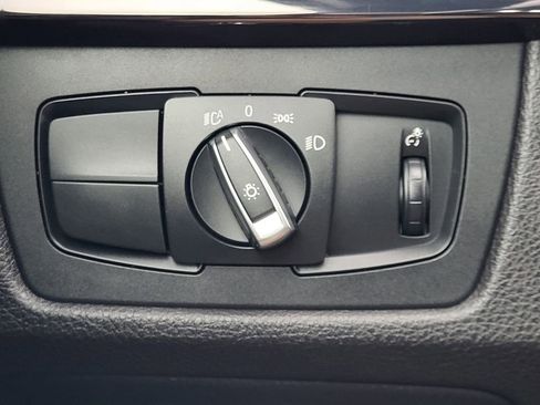 Used 2020 BMW M4 Convertible image 24