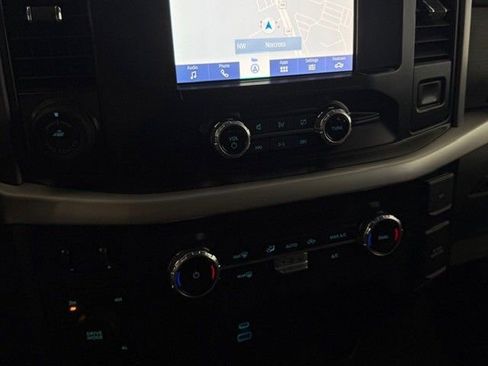 Used 2022 Ford F150 XLT w/ Equipment Group 301A Mid image 18