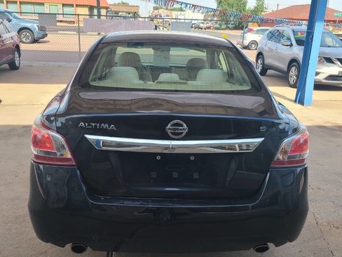 Used 2015 Nissan Altima 2.5 S w/ Power Driver Seat Package FWD image 6