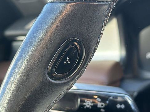 Used 2023 Lincoln Aviator Reserve w/ Equipment Group 201A image 16