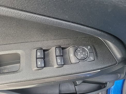 Used 2020 Ford EcoSport Titanium image 21