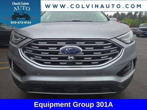 Used 2020 Ford Edge Titanium w/ Equipment Group 301A FWD image 2