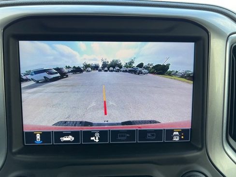 Used 2022 Chevrolet Silverado 2500 LTZ w/ LTZ Convenience Package image 24