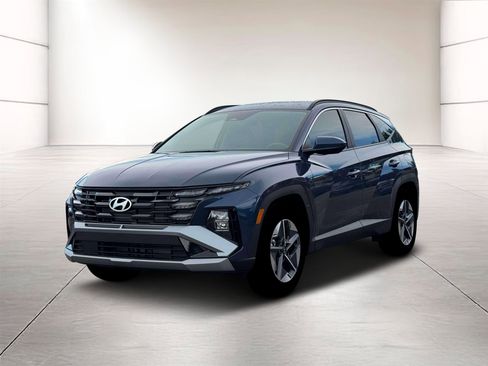 New 2026 Hyundai Tucson SEL FWD image 1