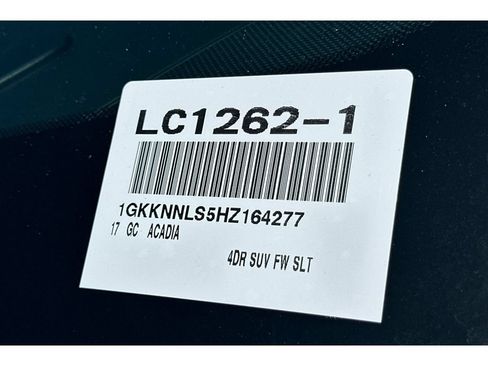 Used 2017 GMC Acadia SLT FWD image 59