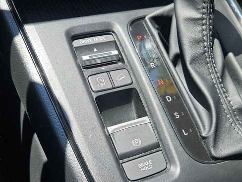 Certified 2025 Honda CR-V EX image 17