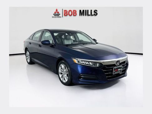 Used 2020 Honda Accord LX image 1