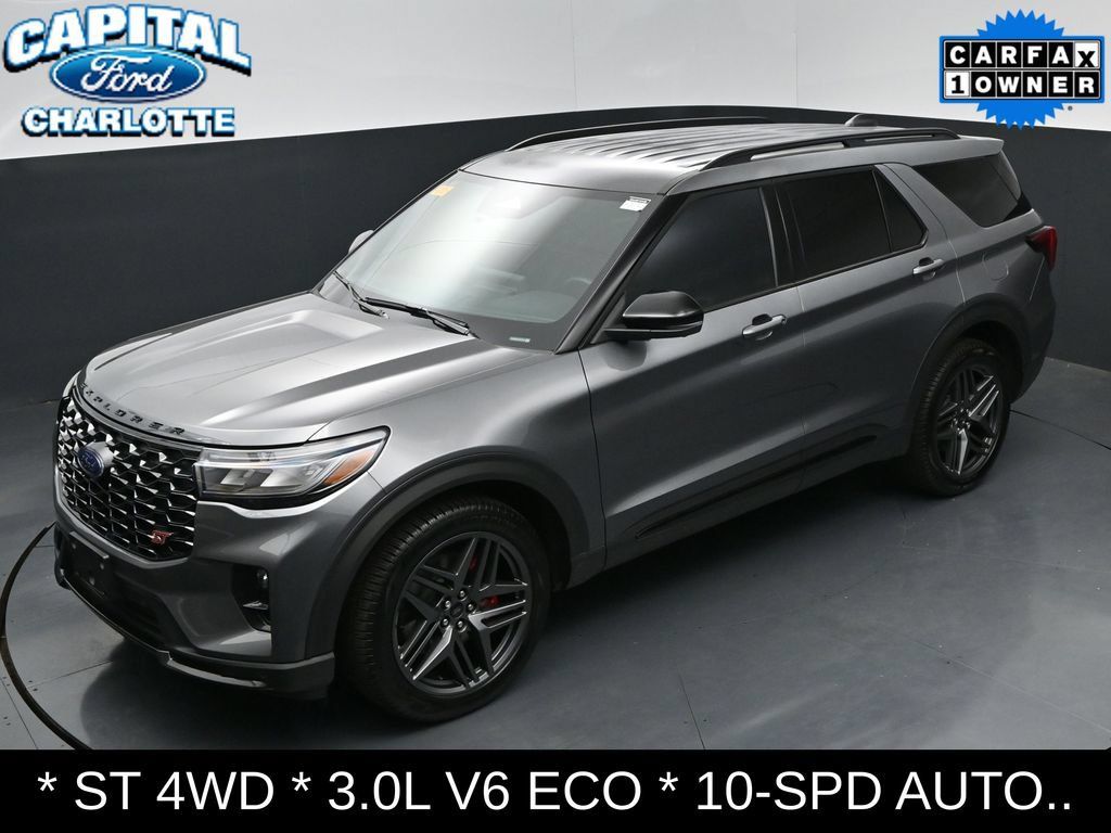Used 2025 Ford Explorer ST AWD/4WD image 32