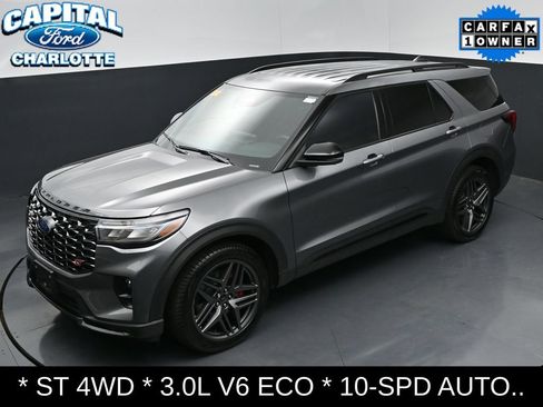 Used 2025 Ford Explorer ST AWD/4WD image 32