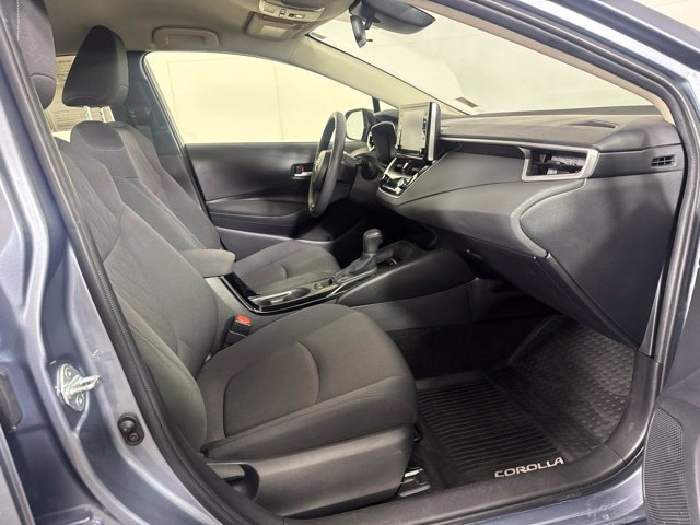 Used 2021 Toyota Corolla LE FWD image 4