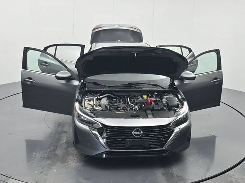 Used 2024 Nissan Sentra SV FWD image 44