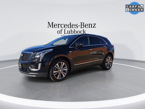 Used 2025 Cadillac XT5 Premium Luxury image 4