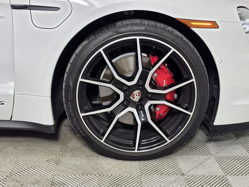 Used 2023 Porsche Taycan RWD image 10