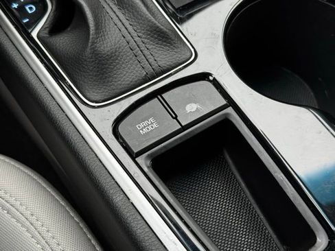 Used 2019 Hyundai Sonata SE image 16