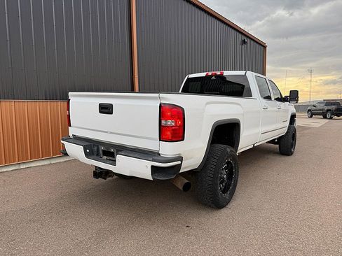 Used 2017 GMC Sierra 3500 Denali w/ Duramax Plus Package image 6