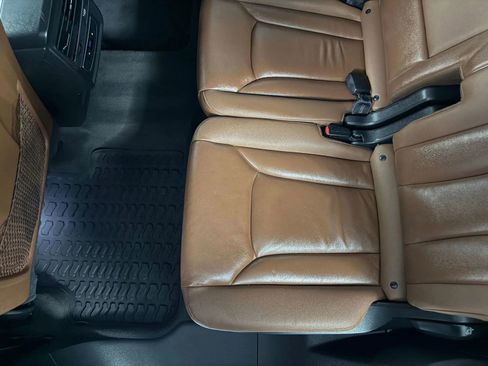 Used 2022 Audi Q7 2.0T Premium w/ Convenience Package AWD/4WD image 32
