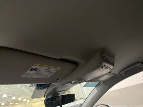 Certified 2023 Volkswagen Taos S AWD/4WD image 10