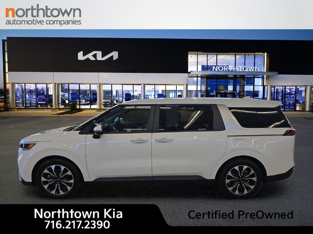 Certified 2023 Kia Carnival EX FWD image 3