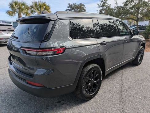 Used 2024 Jeep Grand Cherokee L Altitude image 4