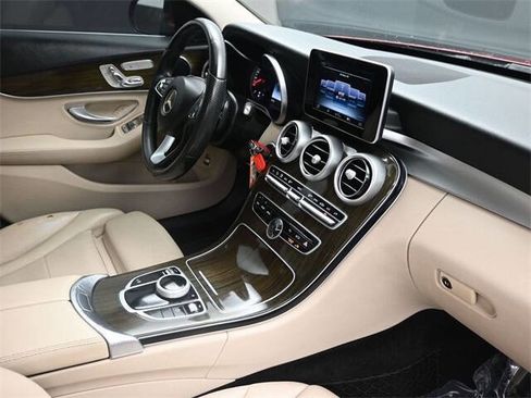 Used 2017 Mercedes-Benz C 300 C 300 4dr Sedan w/ Premium 1 Package image 21