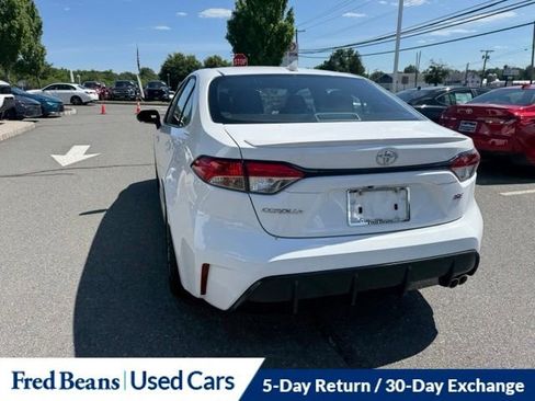 Used 2025 Toyota Corolla SE w/ SE Premium Package FWD image 15