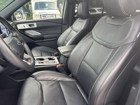 Used 2023 Ford Explorer ST w/ Equipment Group 401A AWD/4WD image 6