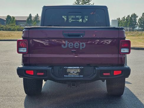 Used 2021 Jeep Gladiator Rubicon w/ Trailer Tow Package AWD/4WD image 4