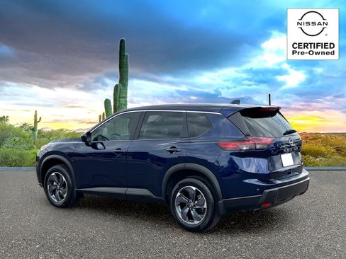 Certified 2026 Nissan Rogue SV w/ Cold Weather Package FWD image 4