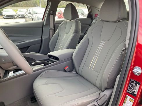 New 2026 Hyundai Elantra Sport FWD image 21