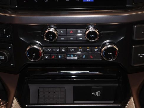 New 2027 Ford F350 King Ranch w/ Chrome Package AWD/4WD image 35