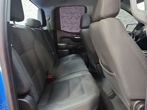 Used 2022 Chevrolet Silverado 1500 Custom w/ LPO, Dark Essentials Package image 11