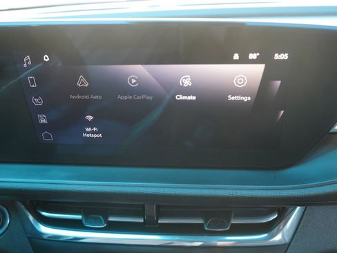 Used 2025 Buick Envista Sport Touring FWD image 32