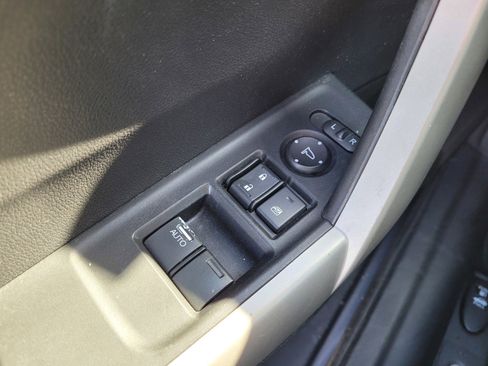 Used 2015 Honda Civic LX image 16