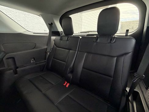 Used 2022 Ford Explorer XLT w/ Equipment Group 202A image 25