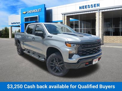 New 2026 Chevrolet Silverado 1500 Custom Trail Boss w/ LPO, Dark Essentials Package