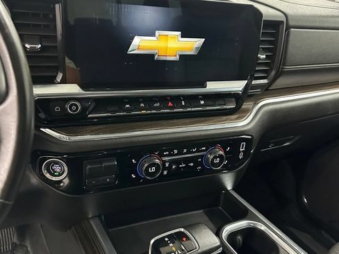 Used 2024 Chevrolet Silverado 1500 RST w/ True North Edition Plus AWD/4WD image 19