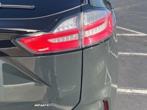 Used 2022 Ford Edge Titanium w/ Equipment Group 301A image 37